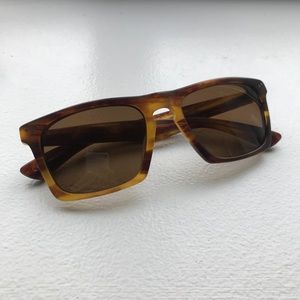 Mosley Tribes squared sunglasses